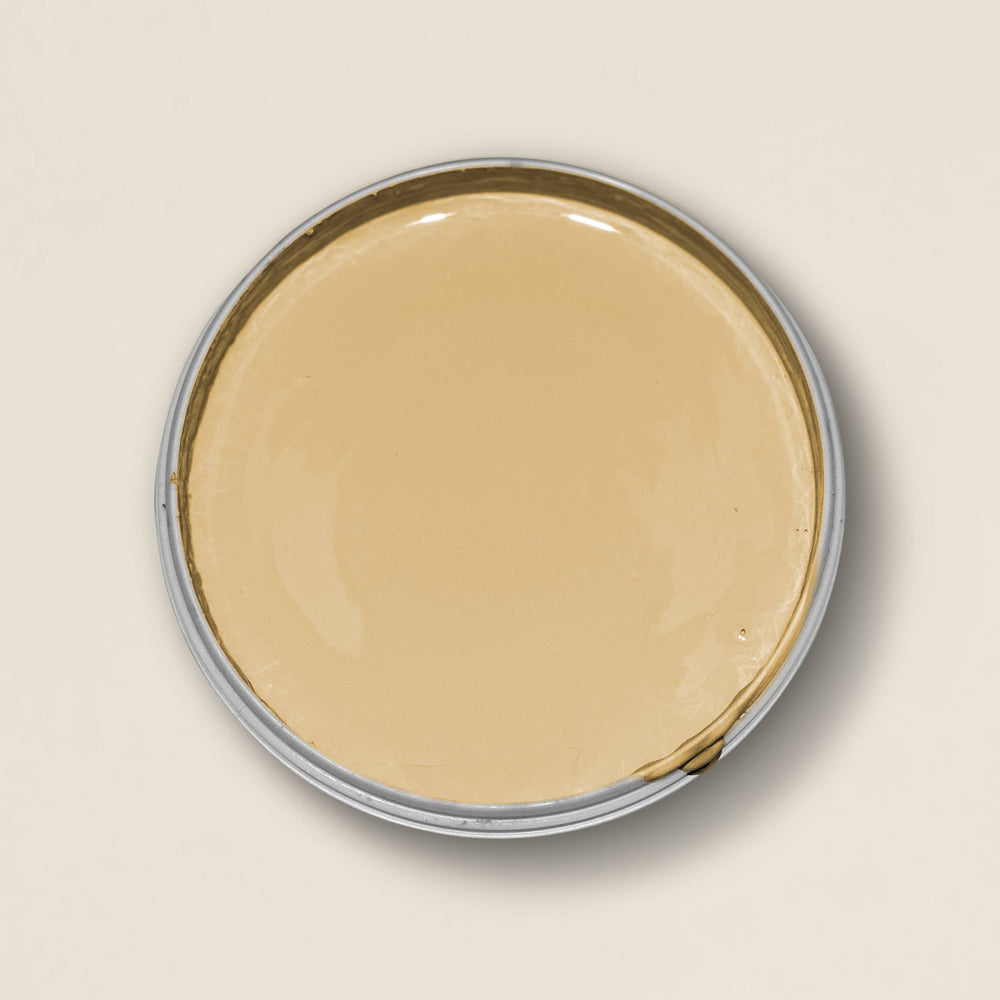 Blick in die geöffnete Yellowchair Kreidefarbe Dose Nr. 17