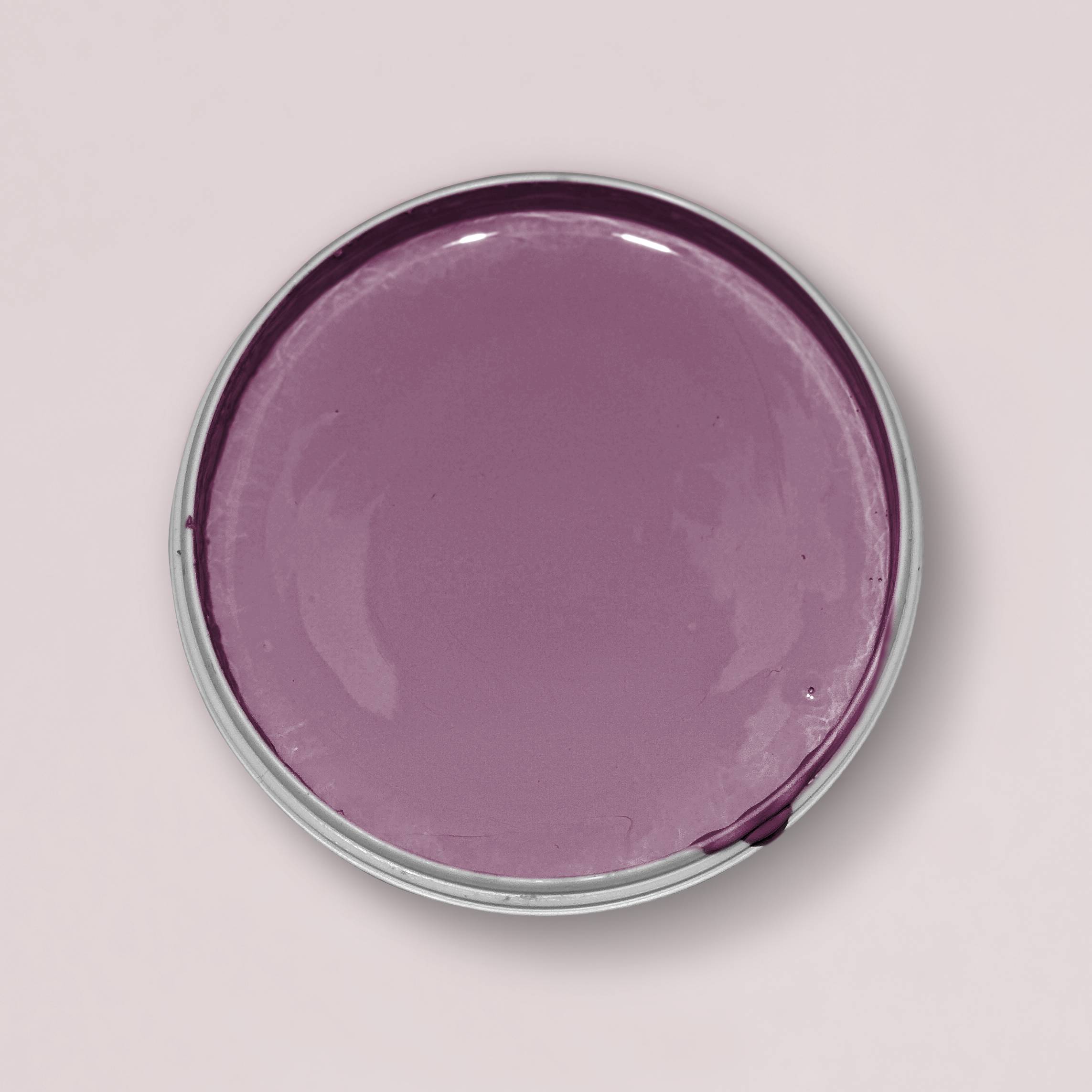 Blick in die geöffnete Yellowchair Kreidefarbe Dose Nr. 255