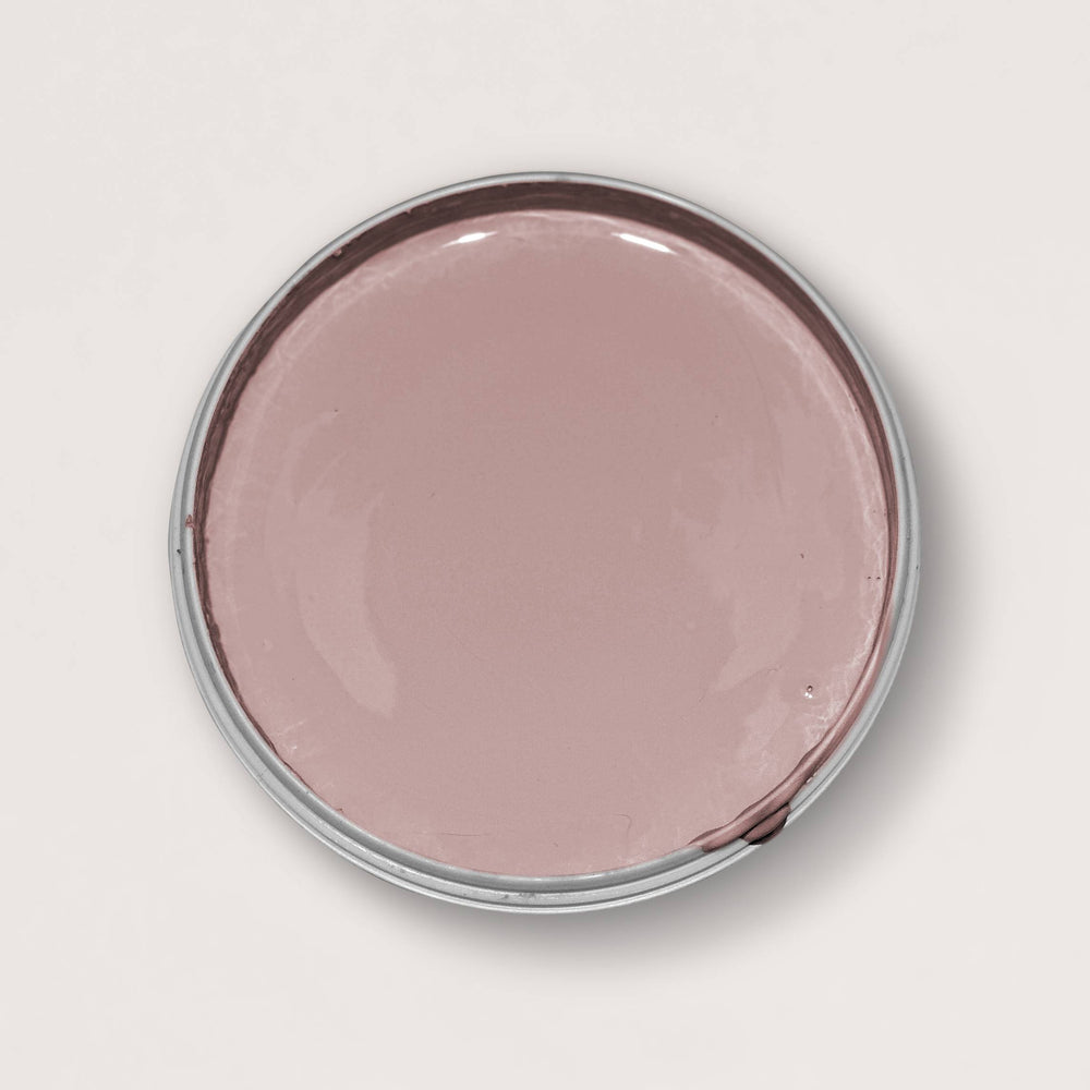 Blick in die geöffnete Yellowchair Kreidefarbe Dose Nr. 391 R