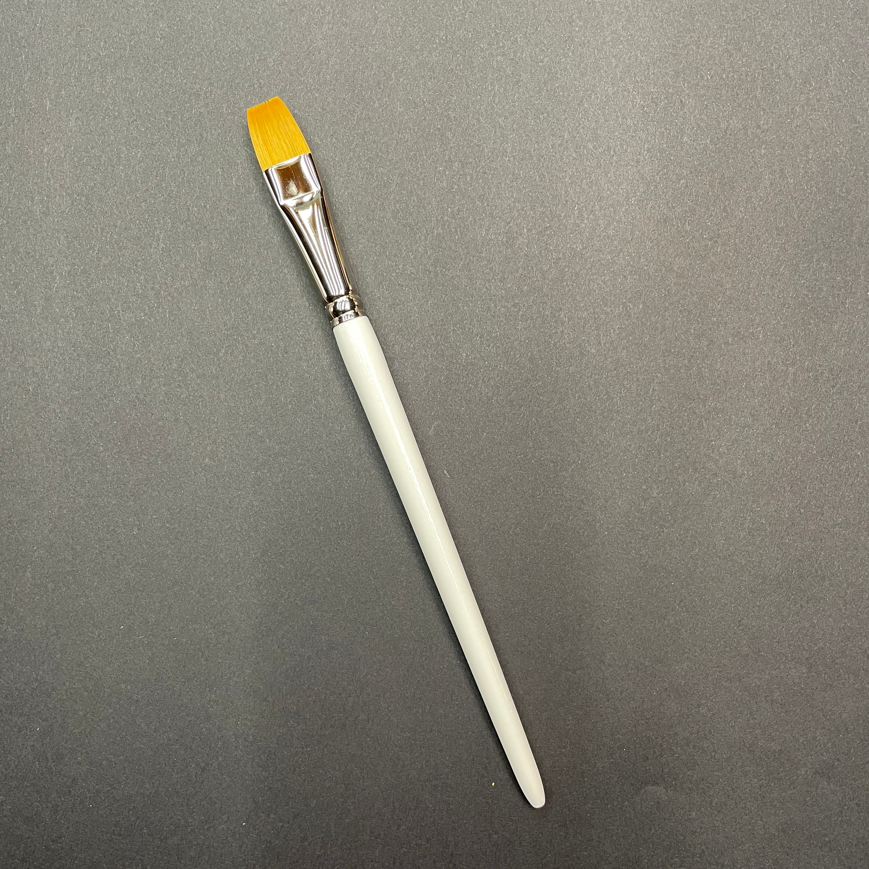 Brosse répulsive avec les poils synthétiques jaunes