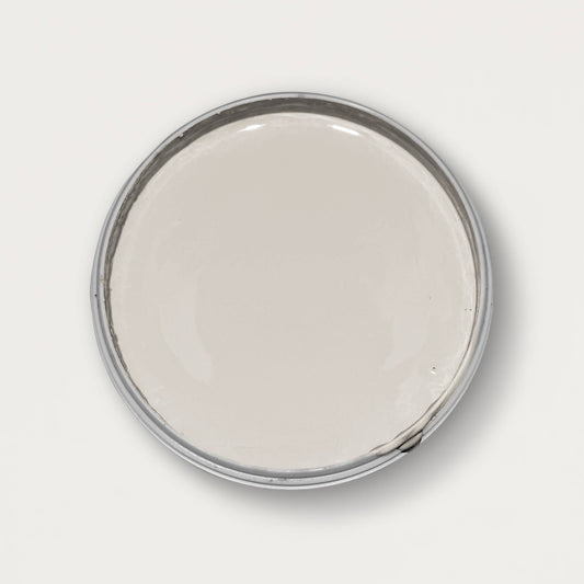 Blick in die geöffnete Yellowchair Kreidefarbe Dose Marisa Grey