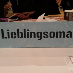 Bon pour l'anniversaire des enfants "enseignes design" dans les bars